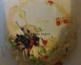 Foto langkah ke 3 dari resep Mi Goreng Nyemek.