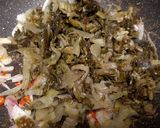 Foto langkah ke 5 dari resep Tumis Sayur Asin Pedas.