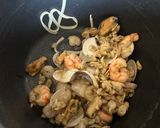Foto del paso 5 de la receta: Tallarines marineros