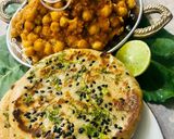 ચીઝ ગાર્લીક કુલચા (Cheese Garlic Kulcha Recipe In Gujarati) રેસીપી સ્ટેપ5ફોટો