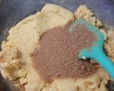 A picture of step 4 of Chana Dal Halwa.