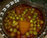 A picture of step 4 of Aaloo Matar.