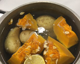 Foto del paso 1 de la receta: Pastel de papa zapallo y carne