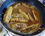A picture of step 6 of Chal Potol (Parwals cooked with Gobindobhog Rice).