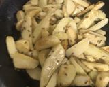 A picture of step 4 of Tawa Arbi Masala.