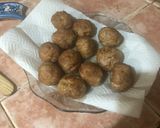 Foto del paso 3 de la receta: Spaghetti al cilantro con albóndigas