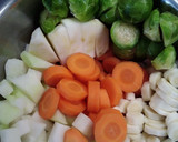 Zöldséges krumpligombóc leves recept fázis 1 fotója