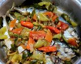 Foto langkah ke 3 dari resep Ikan Kembung Kukus (861).