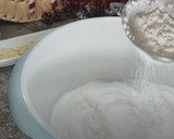 Foto del paso 5 de la receta: Rollo De Merengue con Cuajada De Limón