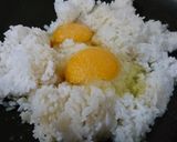Hình bước làm 4 của món Cơm chiên trái thơm