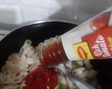 A picture of step 5 of Saucy macaroni.