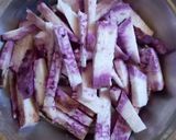 A picture of step 2 of Purple Sweet potato chips.