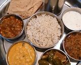 A picture of step 4 of Punjabi thali.