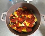 عکس مرحله 1 از دستور خورشت مرغ و بادمجان