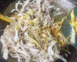 Foto langkah ke 3 dari resep 184. Nasi Bakar Ayam Suwir #Matsu.