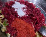A picture of step 2 of Beetroot tikki.