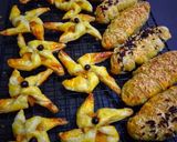 Foto langkah ke 5 dari resep Bolen Pisang Lilit.