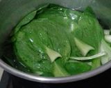 Foto langkah ke 1 dari resep Tumis Pokcoy Bawang Putih.