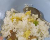 Foto langkah ke 5 dari resep Onigiri Telur Buncis.