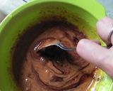 Foto langkah ke 4 dari resep Brownies Kukus Tanpa Mixer dan Oven.