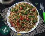 A picture of step 5 of Vegetable Chowmein.