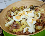 Foto del paso 3 de la receta: Ensalada campera de tollina con naranja 🐟 🍊 🫒