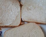 A picture of step 2 of Tunafish-Ham Sandwich.