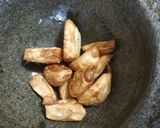 Foto langkah ke 2 dari resep Sop Bakso Simpel.