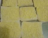 Foto langkah ke 4 dari resep Roti sosis beraroma bawang siap sekejap.