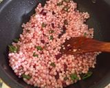 बीट रूट साबूदाना (beetroot sabudana recipe in Hindi) रेसिपी चरण 2 फोटो