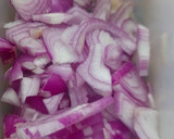Foto del paso 1 de la receta: Bocadillos de cebolla 🧅🧅