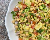 A picture of step 3 of Chana chat.