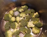 Foto del paso 3 de la receta: Crema de patata con brócoli