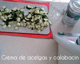 Foto del paso 2 de la receta Crema de Acelgas y Calabacín