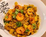 A picture of step 3 of Lauki with Prawns / Lau Chingri.