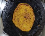 काकडीचे थालिपीठ (kakadiche thalipeeth recipe in marathi) रेसिपी स्टेप 2 फोटो 