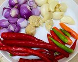 Foto langkah ke 3 dari resep Ayam Pedas Santan.
