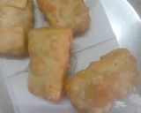 A picture of step 6 of Cheese capsicum parcels.