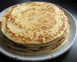 A picture of step 7 of ‘Mlyntsi’ Ukrainian Thin Pancakes with Chicken Filling.