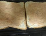 A picture of step 6 of Scrambled eggs and masala fries sandwich.