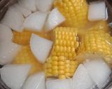 白蘿蔔玉米排骨湯的食譜步驟3照片