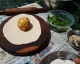 A picture of step 17 of Amritsari aloo kulcha.