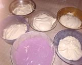 Foto langkah ke 4 dari resep Kue ultah rainbow.
