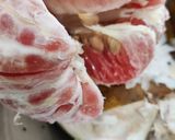 A picture of step 1 of Pink Pomelo with Green Chili Chutney.
