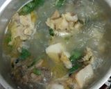 A picture of step 2 of Beef borne soup #authormarathon# #4weekschallenge#.