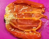 Foto del paso 3 de la receta: Conserva de morrones asados al ajo 🧄