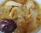 A picture of step 5 of White fungus soup (dessert).