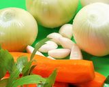 Une image de l'étape 1 de Velouté de pois cassés aux lardons et croûtons.