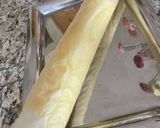 A picture of step 5 of Buche de Noel.