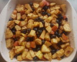 Foto del paso 2 de la receta: Crumble de manzana con moras azules